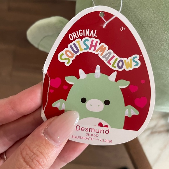 Valentines Day Edition Desmund 8” Squishmallow - Picture 3 of 4
